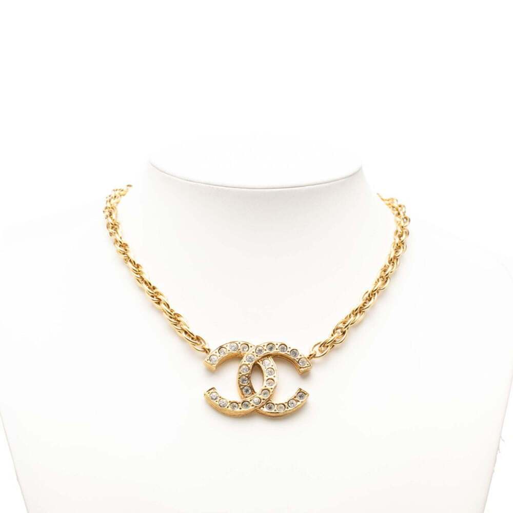 CHANEL Authentic Vintage Gold Logo Necklace - Picture 6 of 6